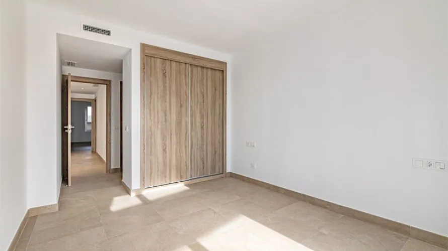 Penthouse de 2 chambres à Estepona, Spain No. 638 № 18