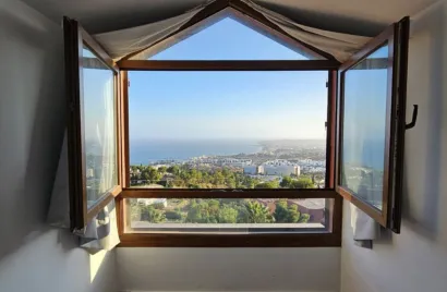 Penthouse de 3 chambres à Benalmadena, Spain No. 718