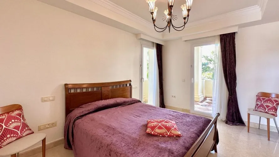 Apartment de 2 chambres à Casares, Spain No. 281 № 3