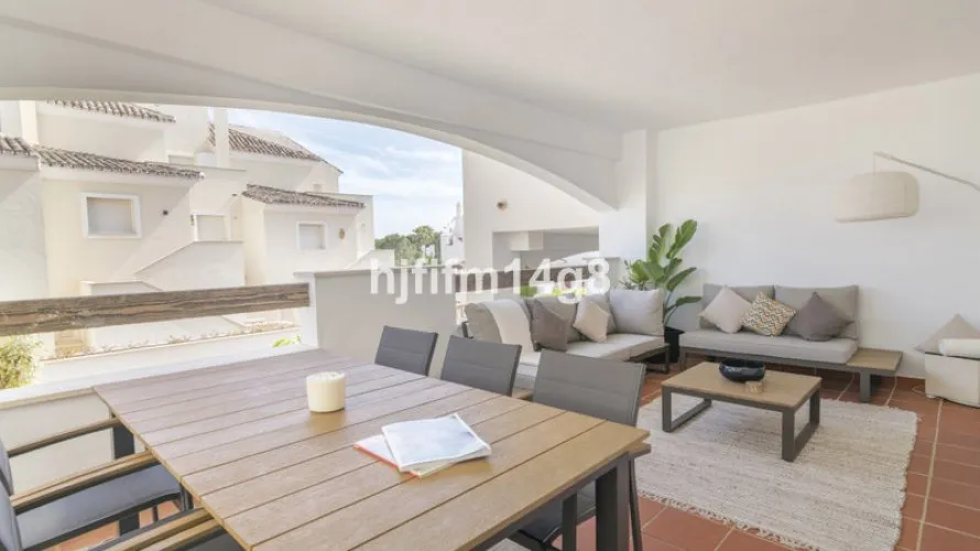 Apartment de 2 chambres à Marbella, Spain No. 587