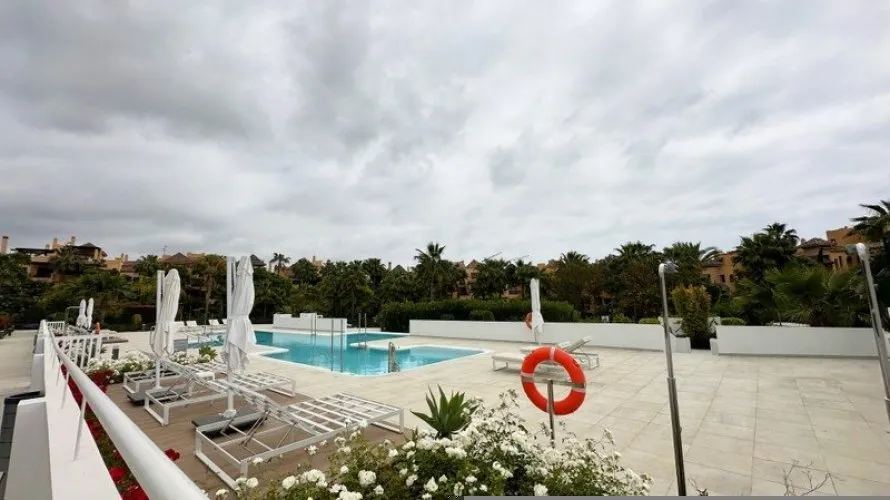 Apartment de 3 chambres à Estepona, Spain No. 707 № 26