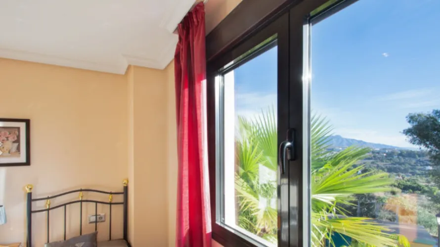 Apartment de 2 chambres à Estepona, Spain No. 694 № 9