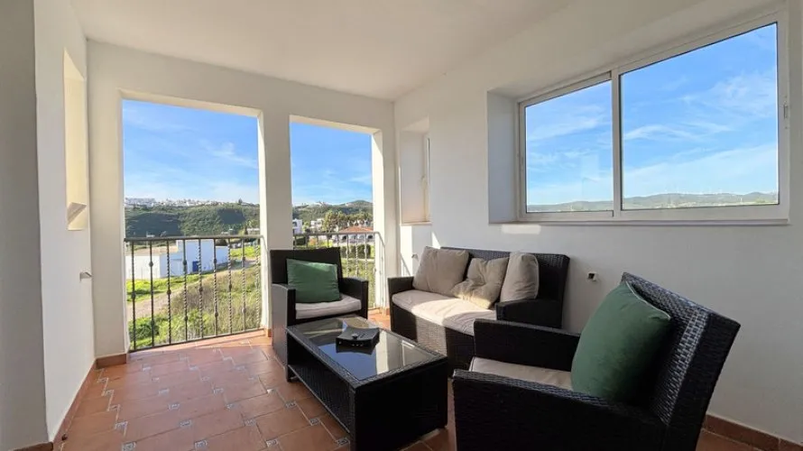 Apartment de 2 chambres à Manilva, Spain No. 561 № 6