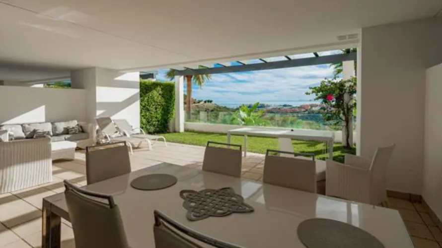 Apartment de 2 chambres à Casares, Spain No. 359