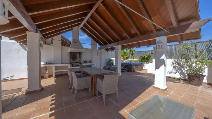 Penthouse de 3 chambres à Estepona, Spain No. 389 № 11