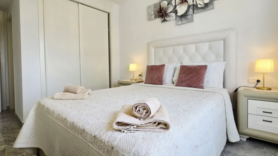 Apartment de 2 chambres à Marbella, Spain No. 793 № 6