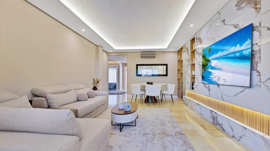 Apartment de 2 chambres à Marbella, Spain No. 720 № 24