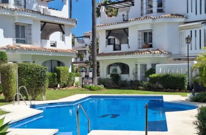 Apartment de 2 chambres à Nueva Andalucia, Spain No. 641