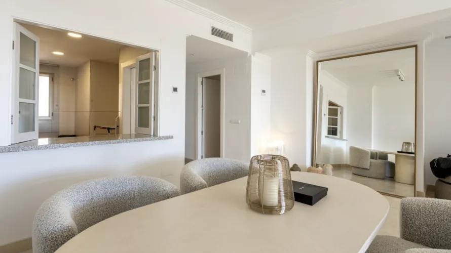 Apartment de 2 chambres à Benahavis, Spain No. 541 № 3