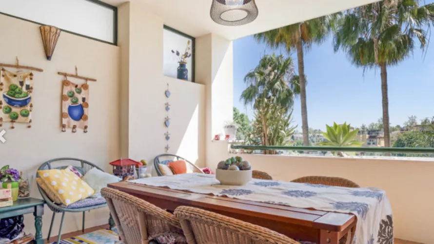 Apartment de 2 chambres à Cortes (San Pedro De Alcantara), Spain No. 790 № 5