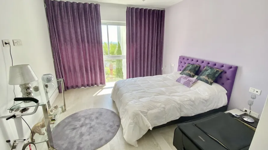 Apartment de 3 chambres à Estepona, Spain No. 780 № 4