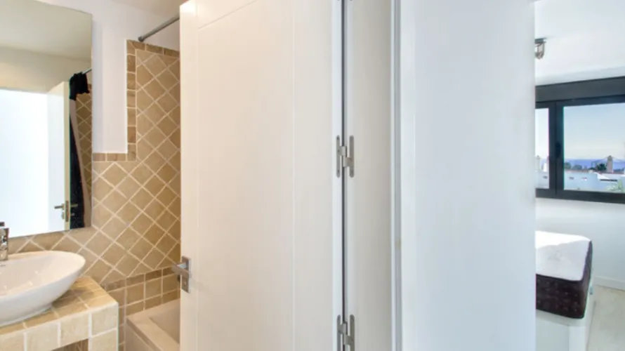 Duplex de 2 chambres à Estepona, Spain No. 695 № 18