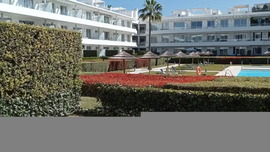 Apartment de 2 chambres à Estepona, Spain No. 649 № 10