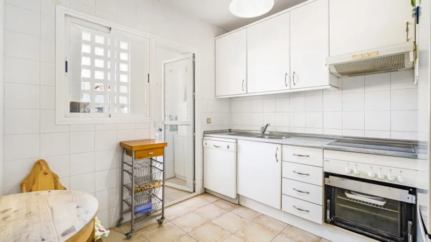 Penthouse de 2 chambres à Estepona, Spain No. 681 № 9