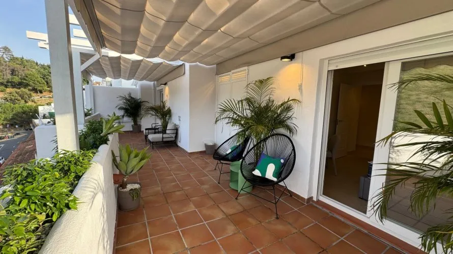 Duplex de 1 chambre à Benahavis, Spain No. 773 № 21