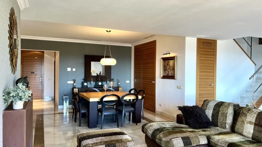 Duplex de 3 chambres à Benahavis, Spain No. 321 № 7