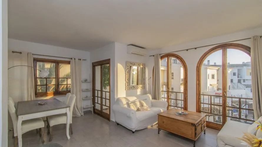 Apartment de 1 chambre à Marbella, Spain No. 662 № 1