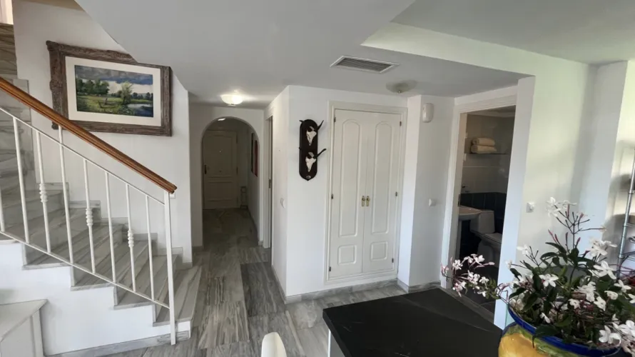 Duplex de 3 chambres à Mijas Costa, Spain No. 636 № 18