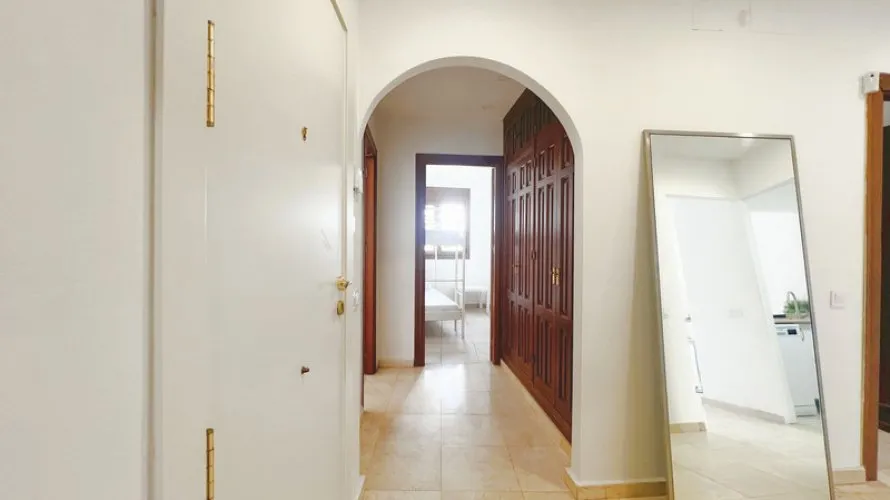 Apartment de 3 chambres à Benahavis, Spain No. 459 № 21