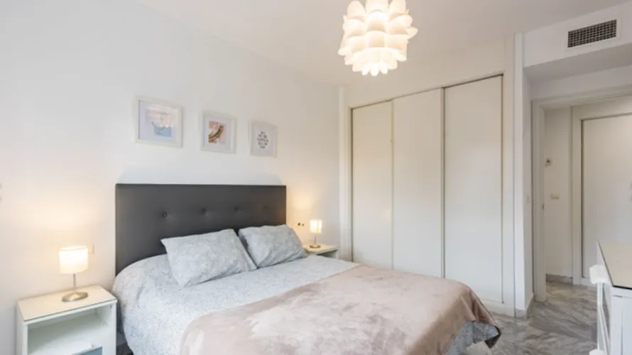 Apartment de 2 chambres à Cortes (San Pedro De Alcantara), Spain No. 605 № 4