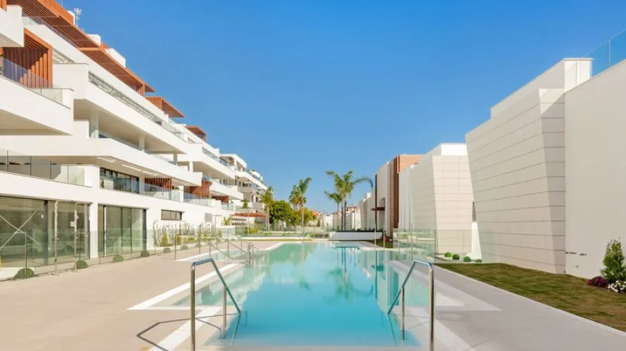 Apartment de 3 chambres à Estepona, Spain No. 295 № 15