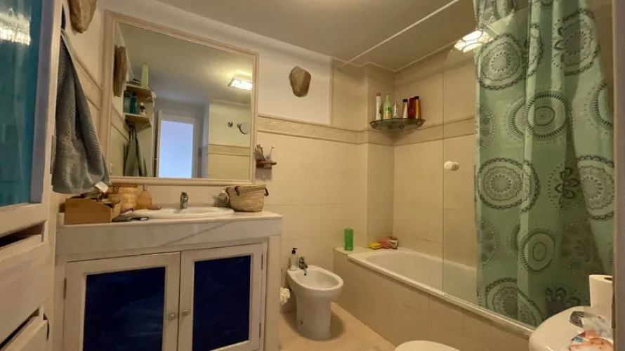 Apartment de 3 chambres à Estepona, Spain No. 283 № 2