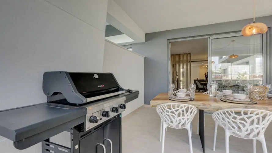 Apartment de 2 chambres à Estepona, Spain No. 647 № 13