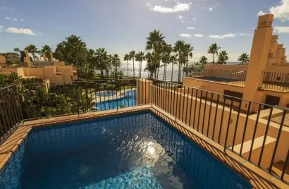 Penthouse de 1 chambre à Estepona, Spain No. 524