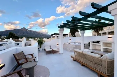 Duplex de 3 chambres à Nueva Andalucia, Spain No. 711