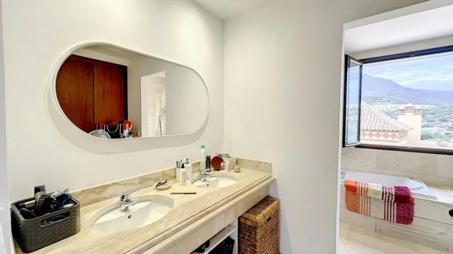 Duplex de 3 chambres à Estepona, Spain No. 497 № 24