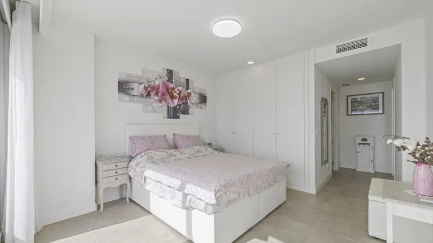 Apartment de 2 chambres à Benalmadena, Spain No. 533 № 10