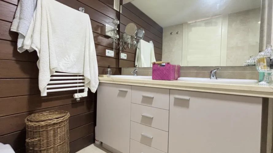 Penthouse de 3 chambres à Manilva, Spain No. 787 № 12