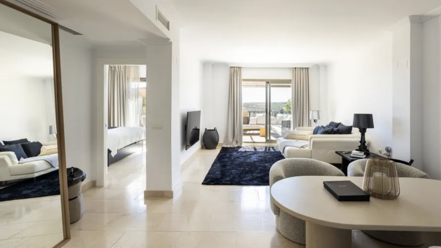 Apartment de 2 chambres à Benahavis, Spain No. 541