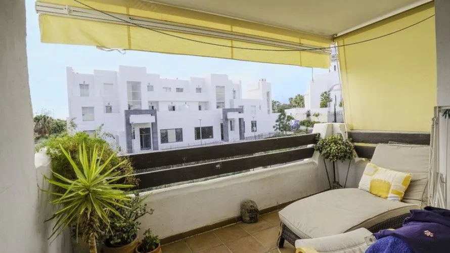 Penthouse de 2 chambres à Estepona, Spain No. 484 № 2