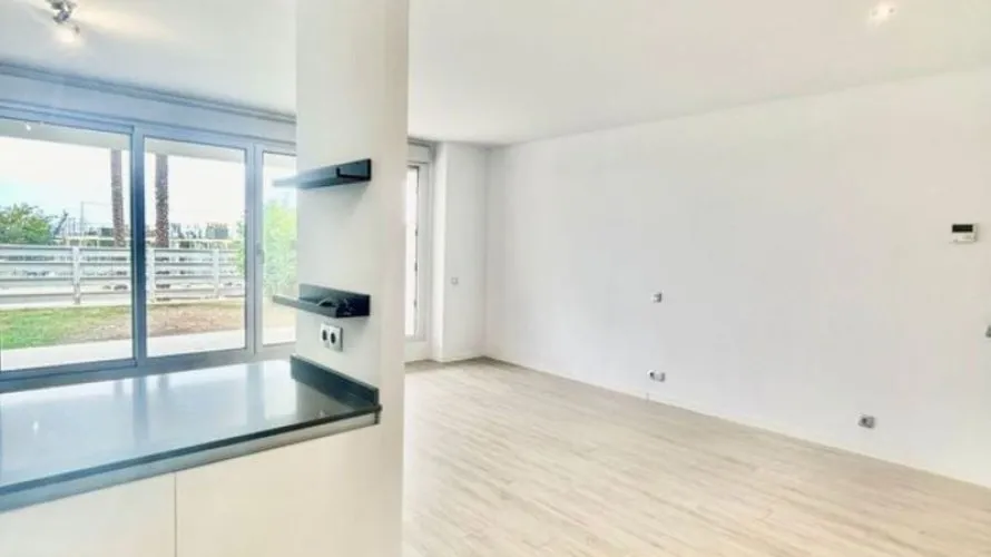 Apartment de 2 chambres à Cancelada, Spain No. 683 № 4