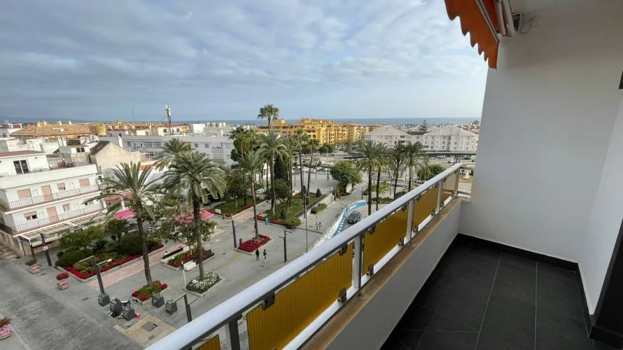 Apartment de 3 chambres à Cortes (San Pedro De Alcantara), Spain No. 567 № 4