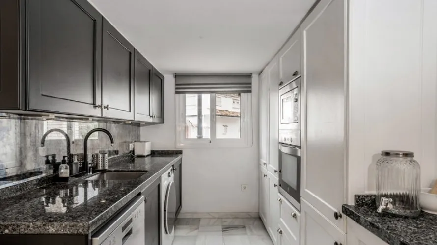 Duplex de 3 chambres à Nueva Andalucia, Spain No. 276 № 1