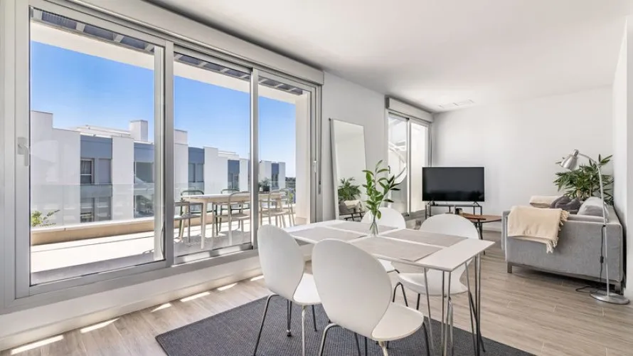 Penthouse de 2 chambres à Cancelada, Spain No. 546