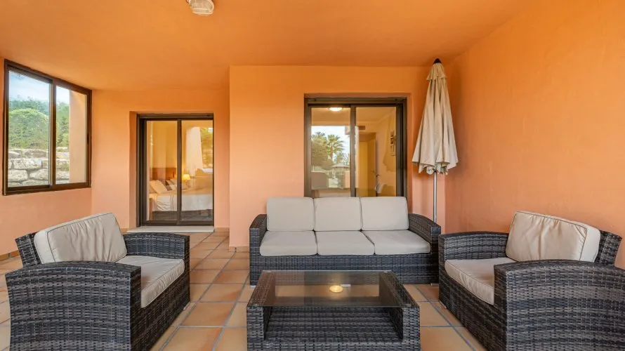 Apartment de 2 chambres à Casares, Spain No. 304 № 1