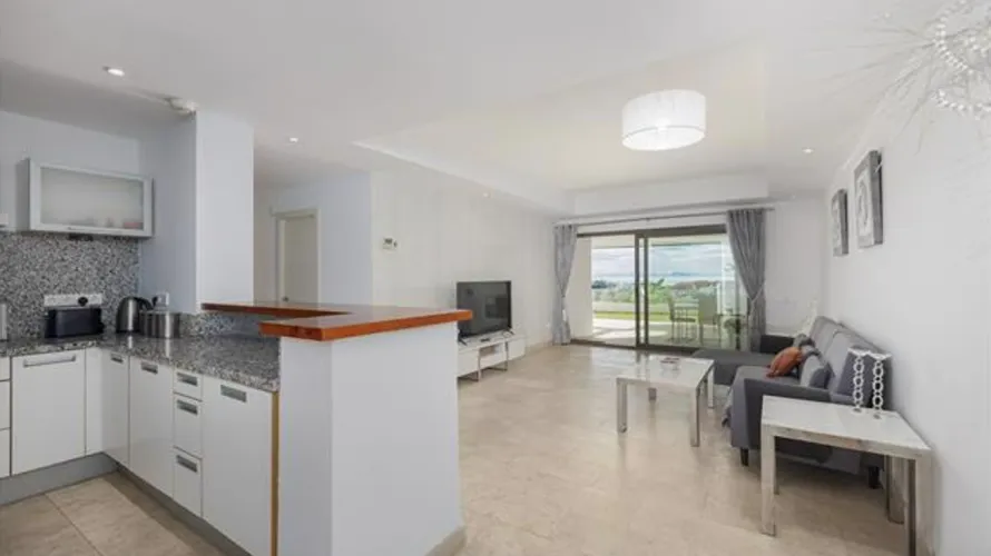 Apartment de 2 chambres à Casares, Spain No. 406 № 14