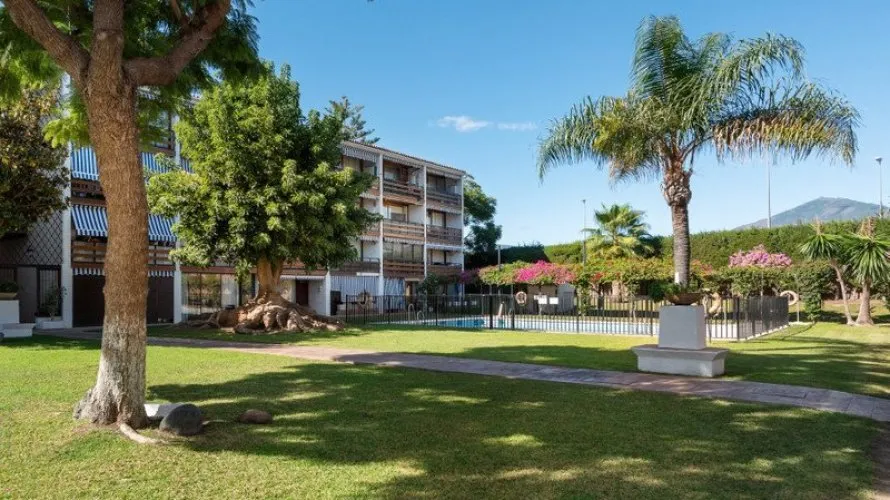 Apartment de 2 chambres à Cortes (San Pedro De Alcantara), Spain No. 336 № 5