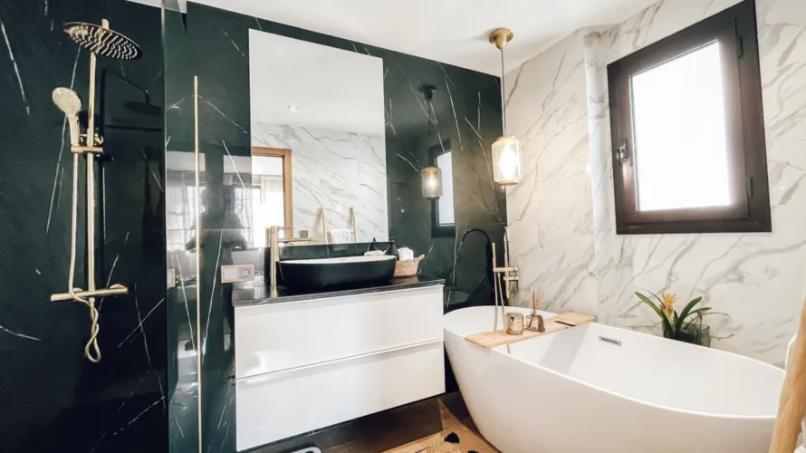 Apartment de 2 chambres à Marbella, Spain No. 779 № 2