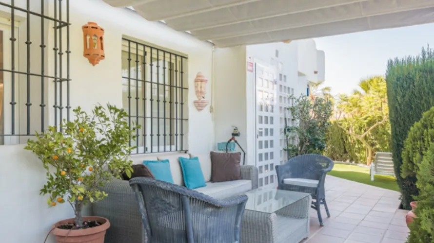 Apartment de 2 chambres à Marbella, Spain No. 617 № 15