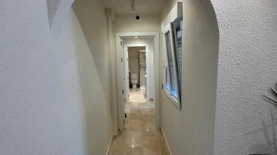 Duplex de 1 chambre à Benahavis, Spain No. 773 № 8