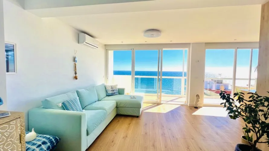 Penthouse de 2 chambres à Mijas Costa, Spain No. 570