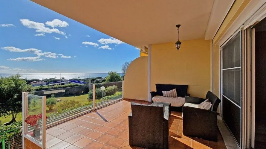 Apartment de 3 chambres à Marbella, Spain No. 623 № 11