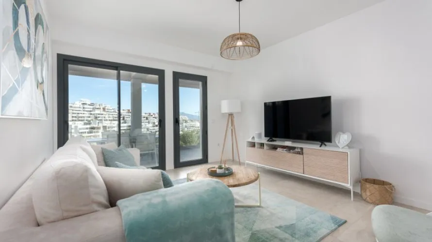 Apartment de 3 chambres à Estepona, Spain No. 291 № 3