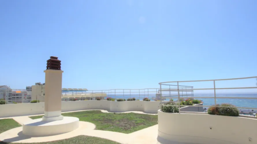 Apartment de 1 chambre à Marbella, Spain No. 594 № 1