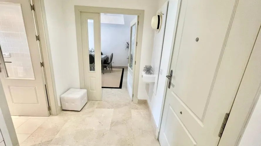 Apartment de 2 chambres à Marbella, Spain No. 254 № 13