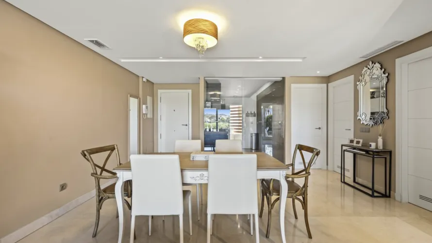 Apartment de 3 chambres à Benahavis, Spain No. 766 № 9